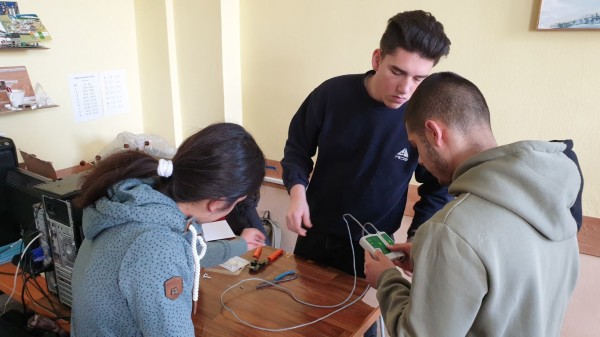 Специалност “Компютърна техника и технологии“ дава старт на Месеца на професиите в Механото