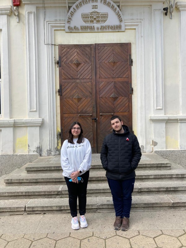 Ученици от ПХГ “Св. Св. Кирил и Методий” се класираха в национален кръг на състезание по английски език