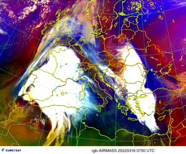 Пясъкът от Сахара се забелязва и в Казанлък 
