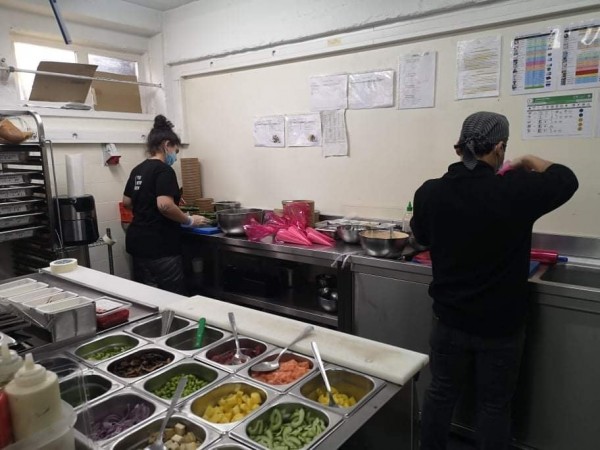 Зрелостници от ПГЛПТ обмениха опит в Лисабон, Португалия