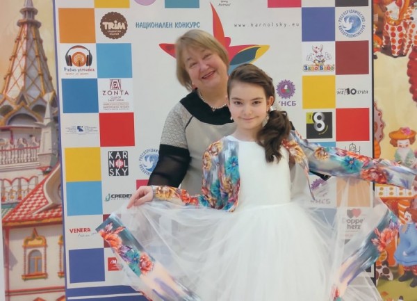 Казанлък  бе представен достойно от Илона Илиева Георгиева в конкурса „Път към славата”