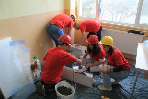 Месецът на професиите в Механото продължава със специалност „Строителство и архитектура“