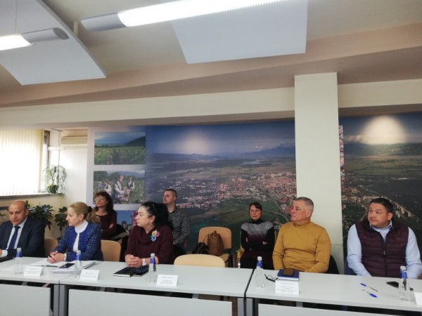 Първа среща на институционално ниво между Министерство на туризма и Туристически район „Долината на розите“