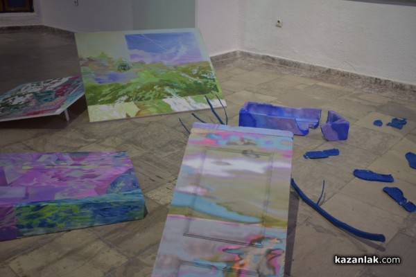 Силвия Попова: Идеята на  „Останки за дълготрайна употреба“ е да въздейства като едно цяло произведение