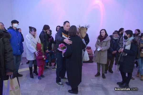 Силвия Попова: Идеята на  „Останки за дълготрайна употреба“ е да въздейства като едно цяло произведение