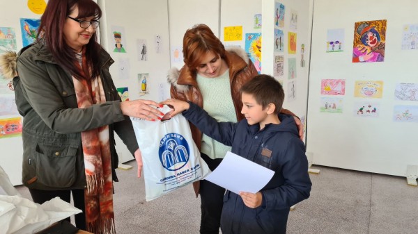 Наградиха победителите в конкурса “Смехът е здраве” 