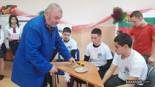 Третата седмица на Месеца на професиите в Механото премина с техническа надпревара