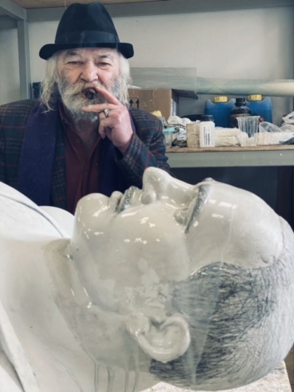 Казанлъчанинът Николай Василев представя новия си филм “Гладиатор“ 