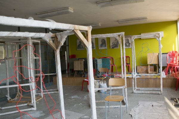 Арт инсталация “Нашенците“ наредиха ученици от Художествената гимназия 