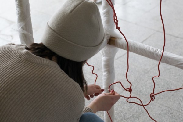 Арт инсталация “Нашенците“ наредиха ученици от Художествената гимназия 