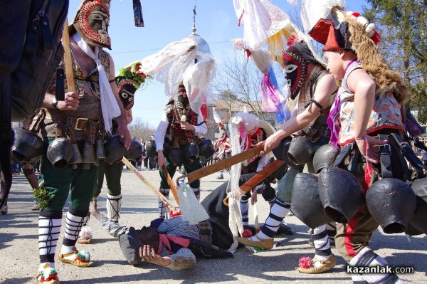 Разложките кукери грабнаха голямата награда в “Старци в Турия 2022“