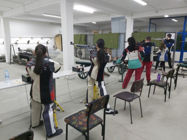 Казанлъшките стрелци завоюваха 13 медала от турнир в Стара Загора 