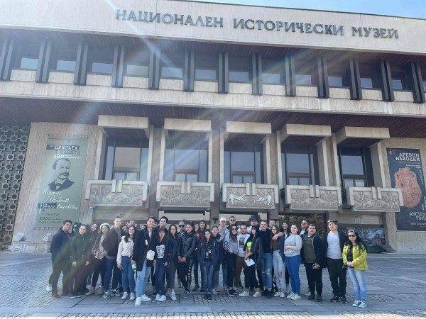 Ученици от ПГЛПТ посетиха различни музеи в столицата