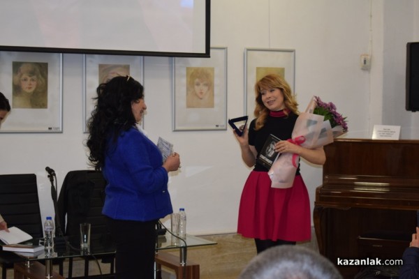 Мира Добрева: Столетниците са беловласите свидетели на времето