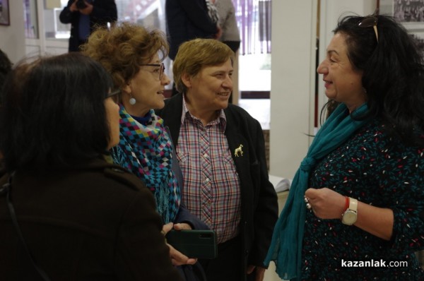 Показаха за пръв път фотографии, снимани от Чудомир