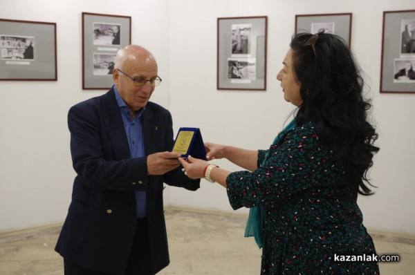 Показаха за пръв път фотографии, снимани от Чудомир