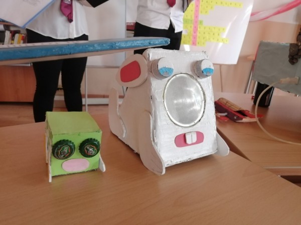 Симулация на завод за рециклиране на отпадъци представиха Хаджиеновци за финал на Месеца на професиите