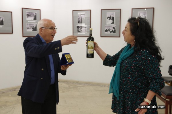 Показаха за пръв път фотографии, снимани от Чудомир