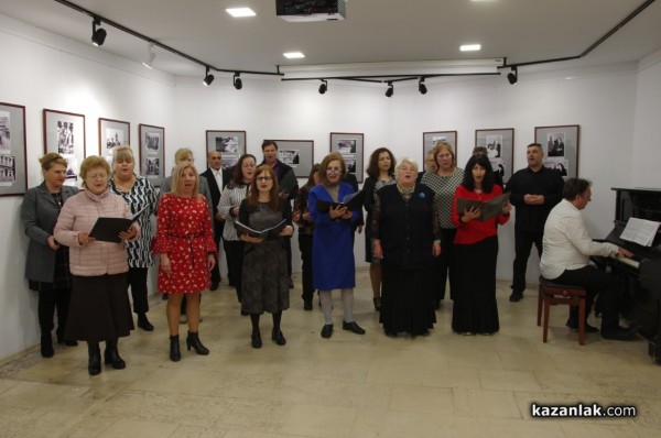 Показаха за пръв път фотографии, снимани от Чудомир