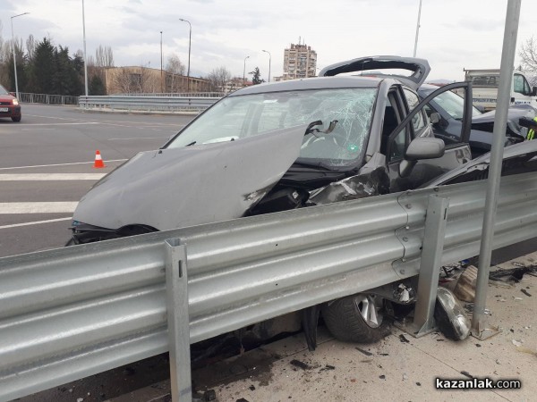 Тежка катастрофа на надлеза / ОБНОВЕНА