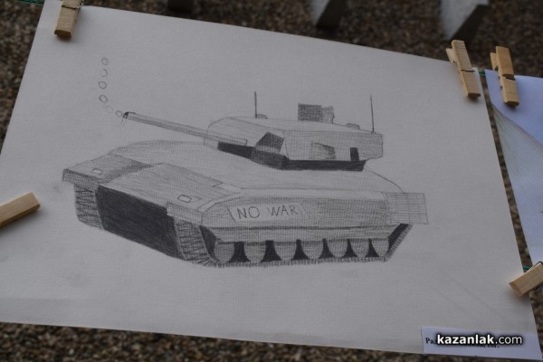 78 участници рисуваха в Училището за карикатура тази година