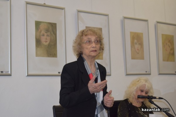 Неда Антонова представи “Пепел от мислеща тръстика“