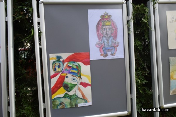 78 участници рисуваха в Училището за карикатура тази година