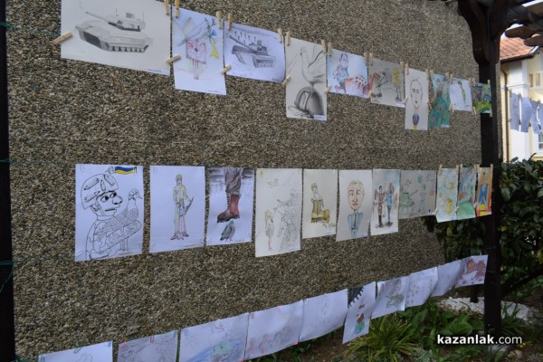 78 участници рисуваха в Училището за карикатура тази година