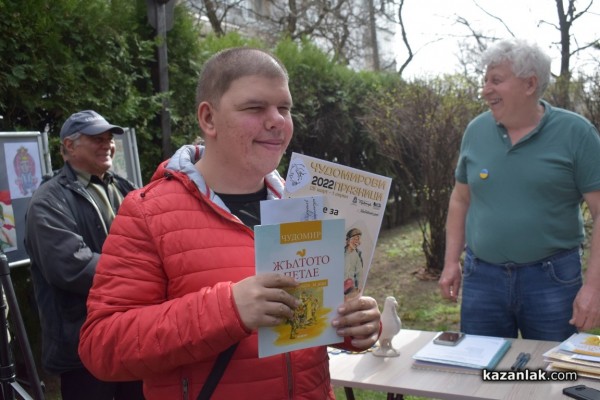 78 участници рисуваха в Училището за карикатура тази година