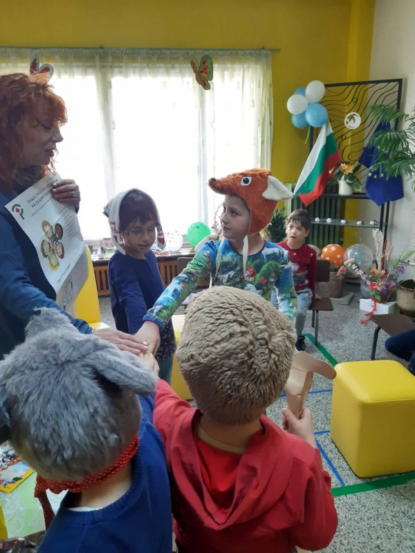 „Походът на книгите“ завладя казанлъшка детска градина 