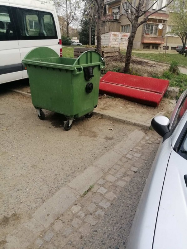 Кампанията „Да почистим Казанлък“ събра 17 670 кг. отпадъци