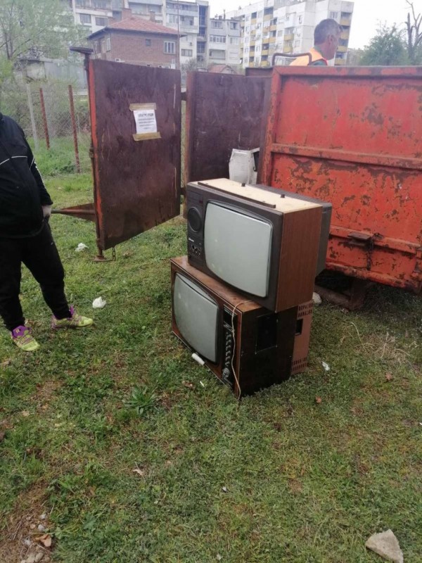 Кампанията „Да почистим Казанлък“ събра 17 670 кг. отпадъци