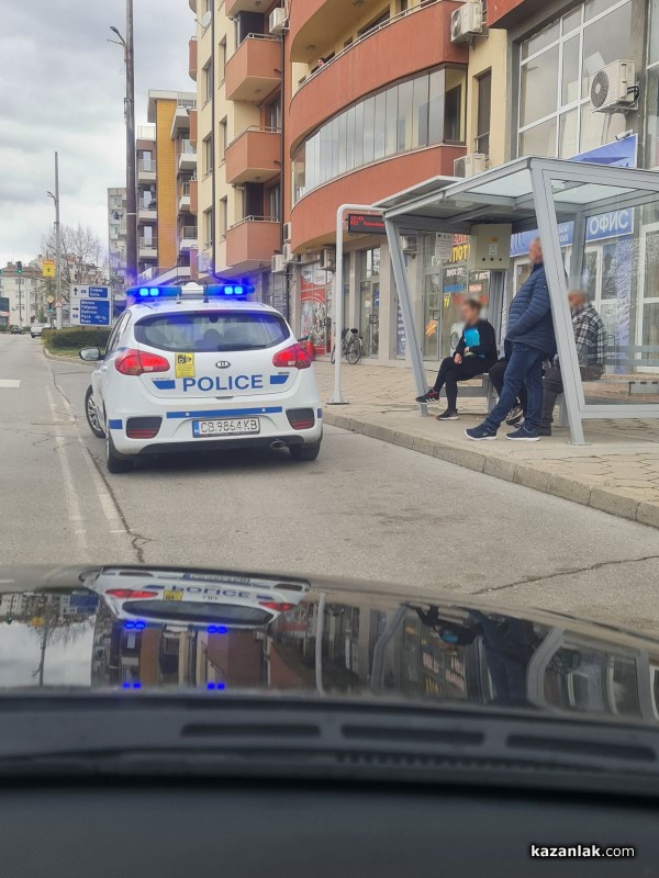 Шофьорка блъсна жена до спирка около Лидл