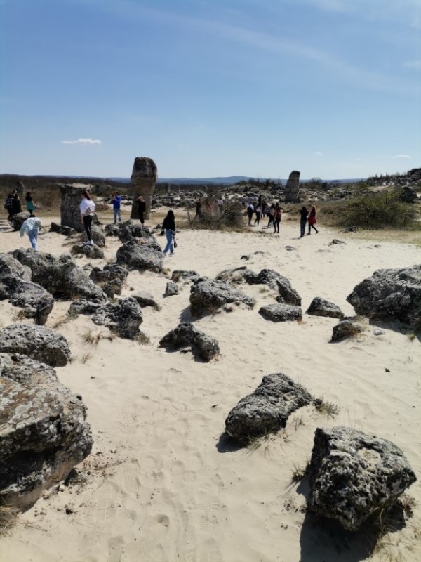 Двудневно приключение с образователна цел си спретнаха ученици от ПХГ “Св. Св. Кирил и Методий“