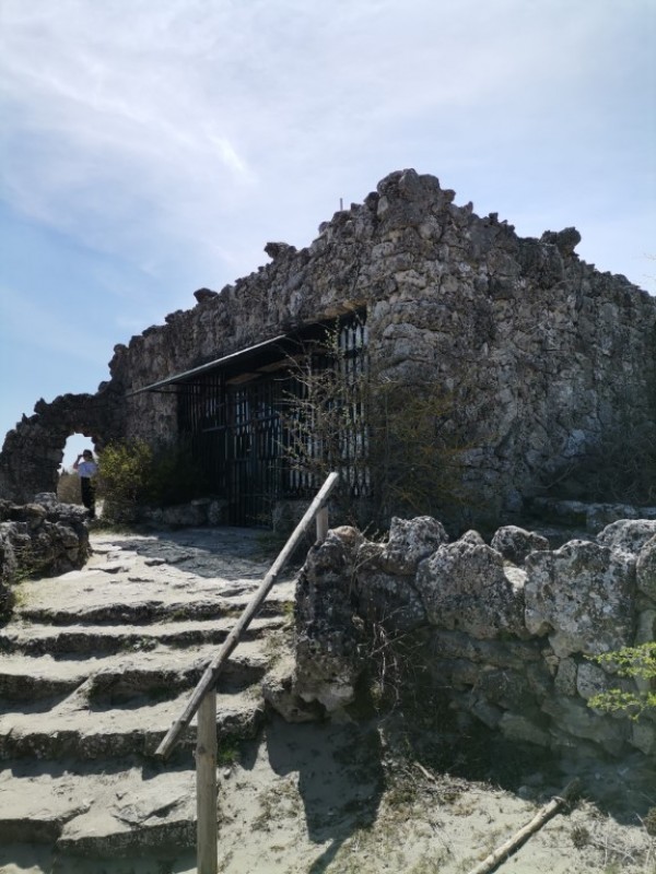 Двудневно приключение с образователна цел си спретнаха ученици от ПХГ “Св. Св. Кирил и Методий“