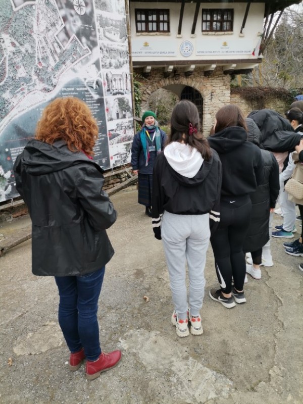 Двудневно приключение с образователна цел си спретнаха ученици от ПХГ “Св. Св. Кирил и Методий“