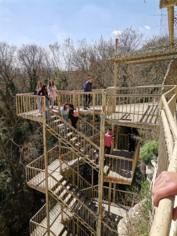 Двудневно приключение с образователна цел си спретнаха ученици от ПХГ “Св. Св. Кирил и Методий“