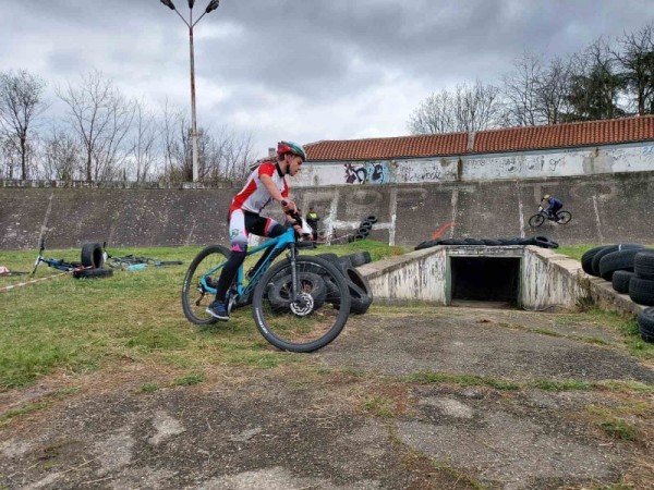 8 са медалистите от велосъстезанието на колодрума