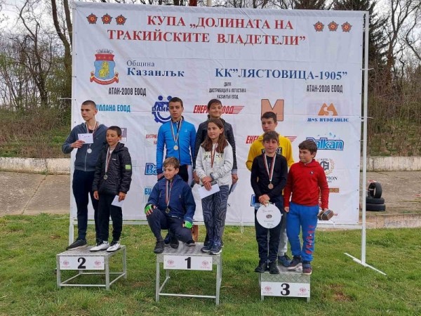 8 са медалистите от велосъстезанието на колодрума