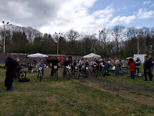 8 са медалистите от велосъстезанието на колодрума