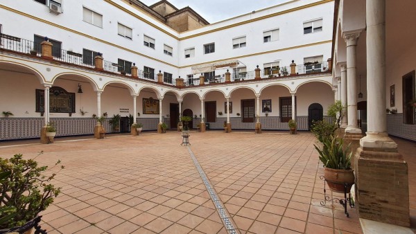 Eдна седмица обучение, наблюдение, забавление - ПГ “Иван Хаджиенов“ в Севиля