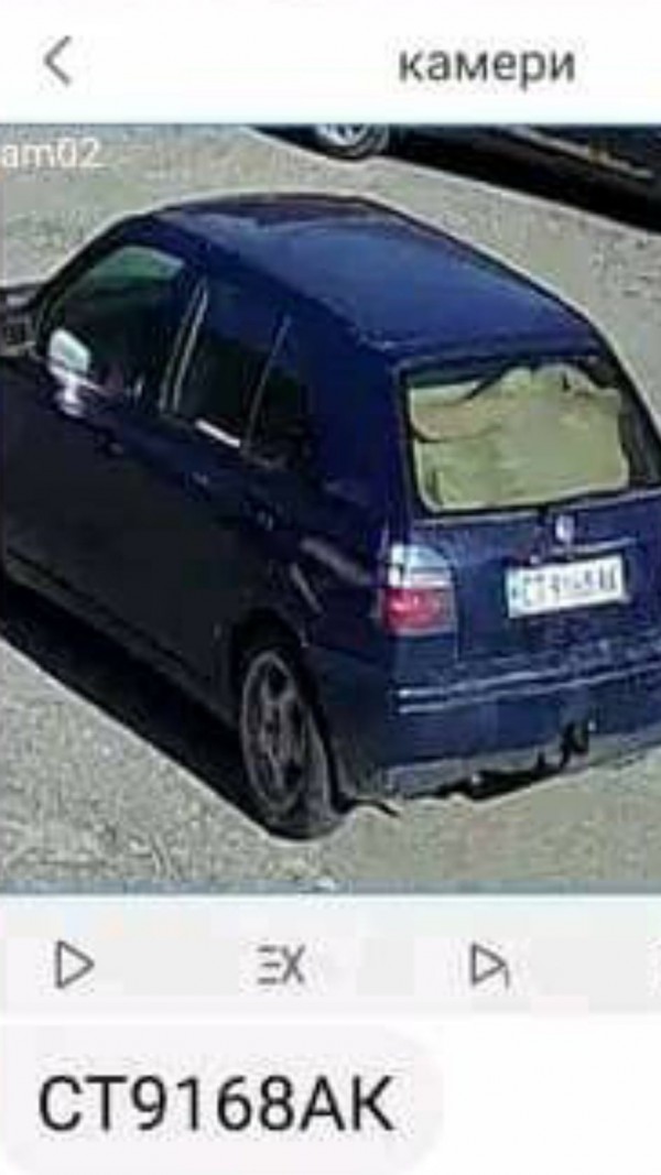 Крадци с рег. номер СТ9168АК задигнаха емблемата на мотобеседката в Енина