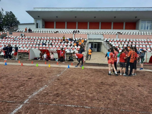 165 медала и 6 купи бяха връчени на най-добрите в Общинското първенство по лека атлетика