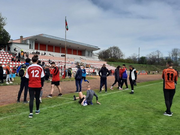 165 медала и 6 купи бяха връчени на най-добрите в Общинското първенство по лека атлетика