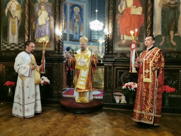 Митрополит Киприан възвести Възкресение Христово