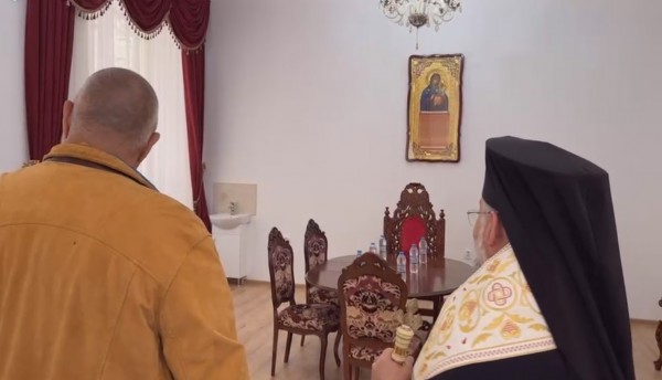 Бойко Борисов разгледа изцяло обновения манастирски комплекс в Шипка