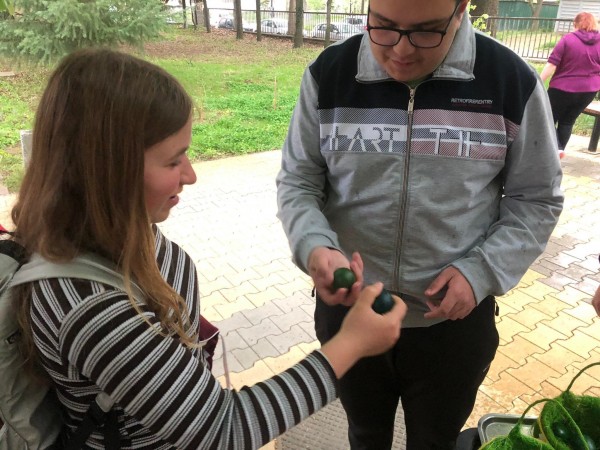 Великденски конкурси и състезания се вихриха в ПГЛПТ