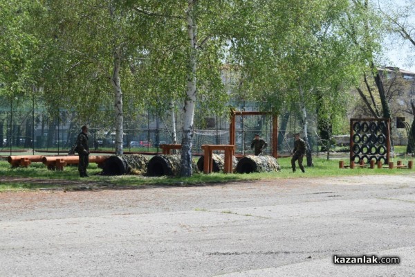 Ден на отворените врати във военното поделение на Казанлък