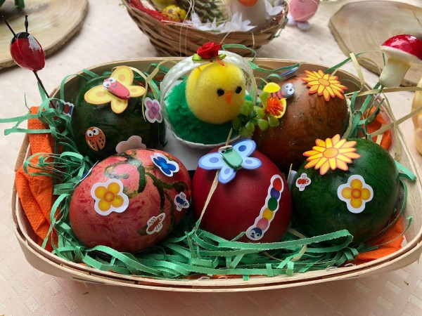 Великденски конкурси и състезания се вихриха в ПГЛПТ