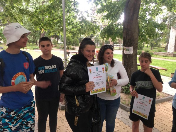 Великденски конкурси и състезания се вихриха в ПГЛПТ